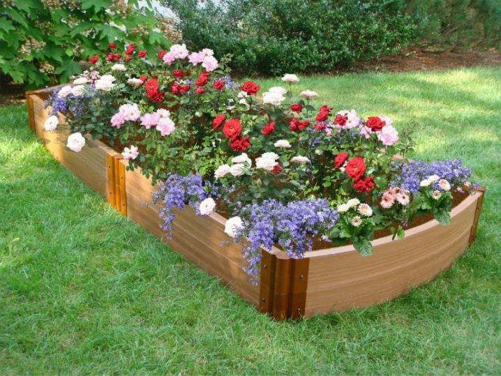 Best ideas about Small Flower Garden Ideas
. Save or Pin 15 Impressive Small Flower Garden Ideas Now.