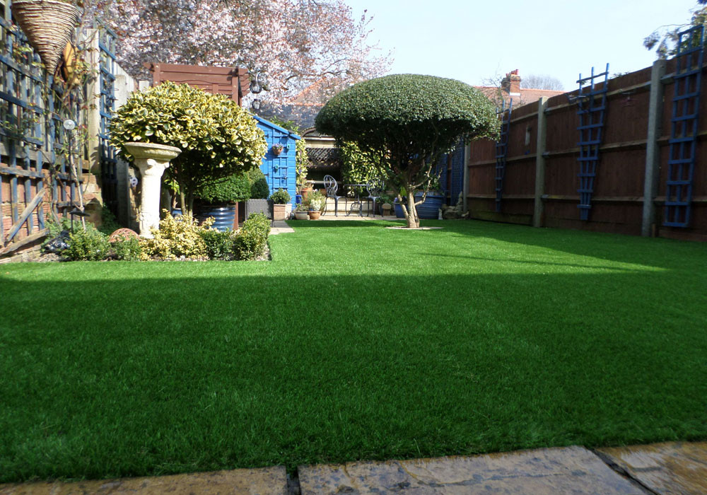 Best ideas about Small Garden Ideas On A Budget
. Save or Pin Urban Garden Ideas on a Bud I Perfect Grass Ltd Now.