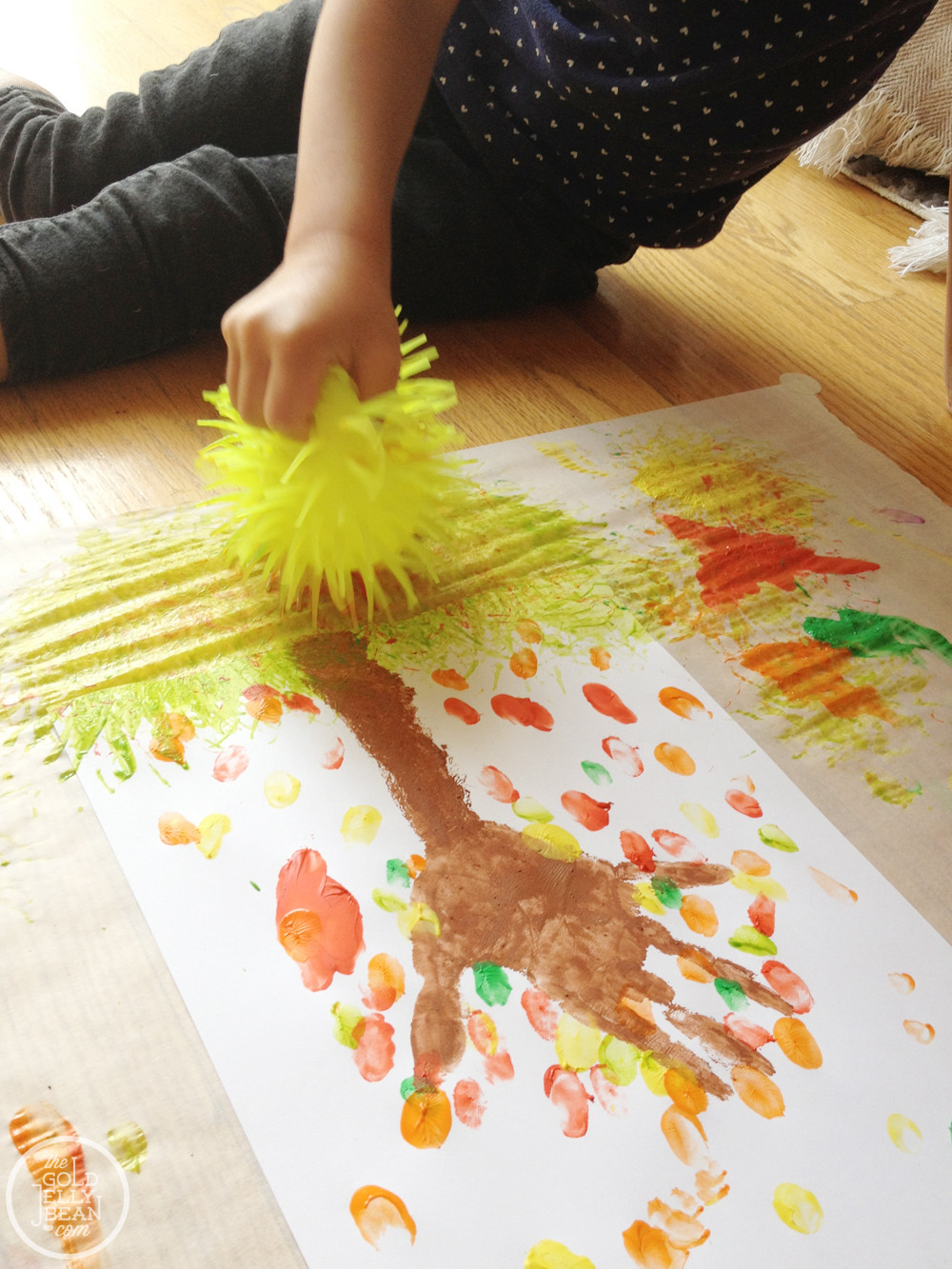 Best ideas about Toddlers Art And Craft Ideas
. Save or Pin Fall Artwork Finger Print Trees Now.