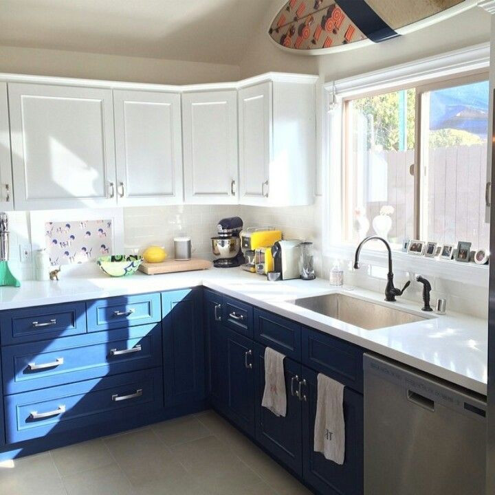 Best ideas about Two Toned Kitchen Cabinets
. Save or Pin 20 Kitchens With Stylish Two Tone Cabinets Now.