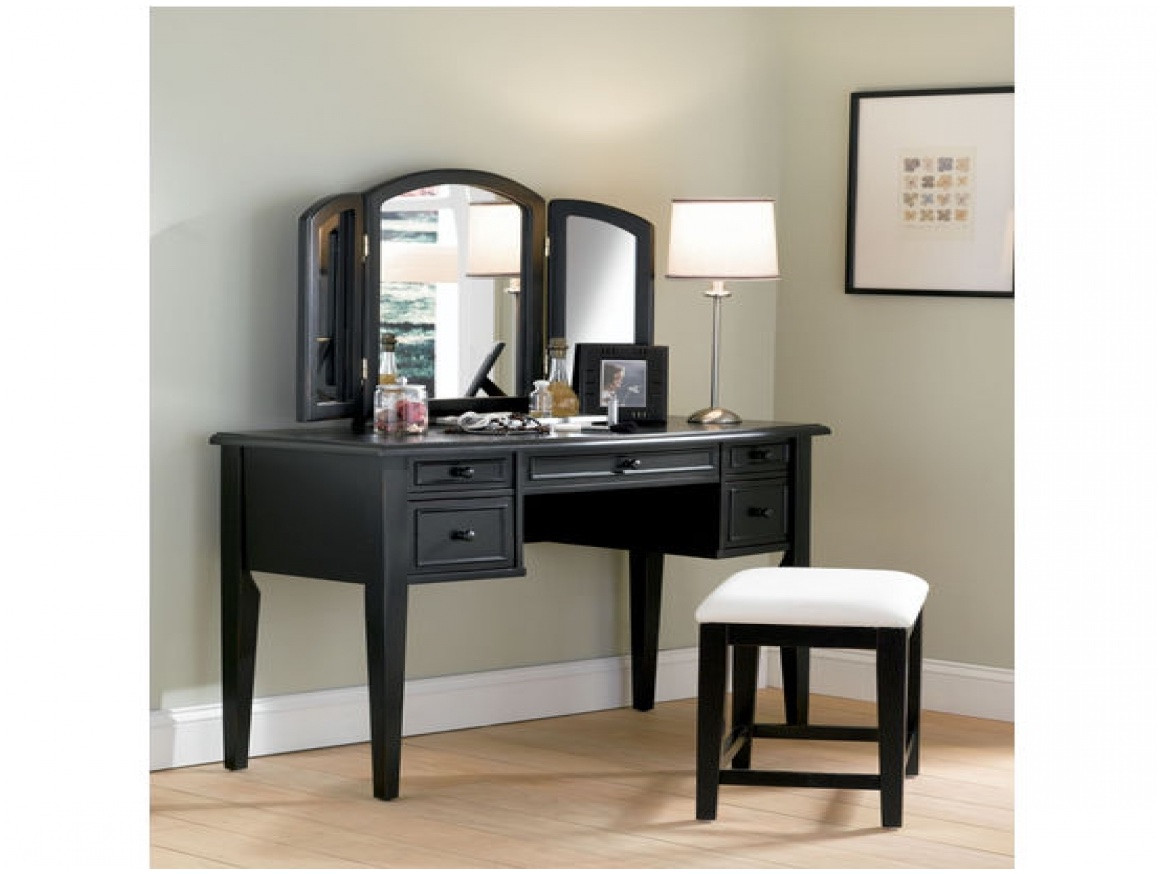 Best ideas about Vanity Table With Lights
. Save or Pin Vanity Table With Lighted Mirror Makeup Lights Bedroom Now.