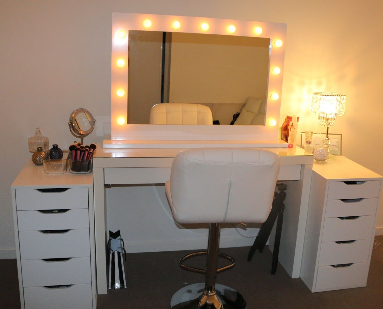 Best ideas about Vanity Table With Lights
. Save or Pin Square Mirror With Lights Makeup Vanity Table With Now.