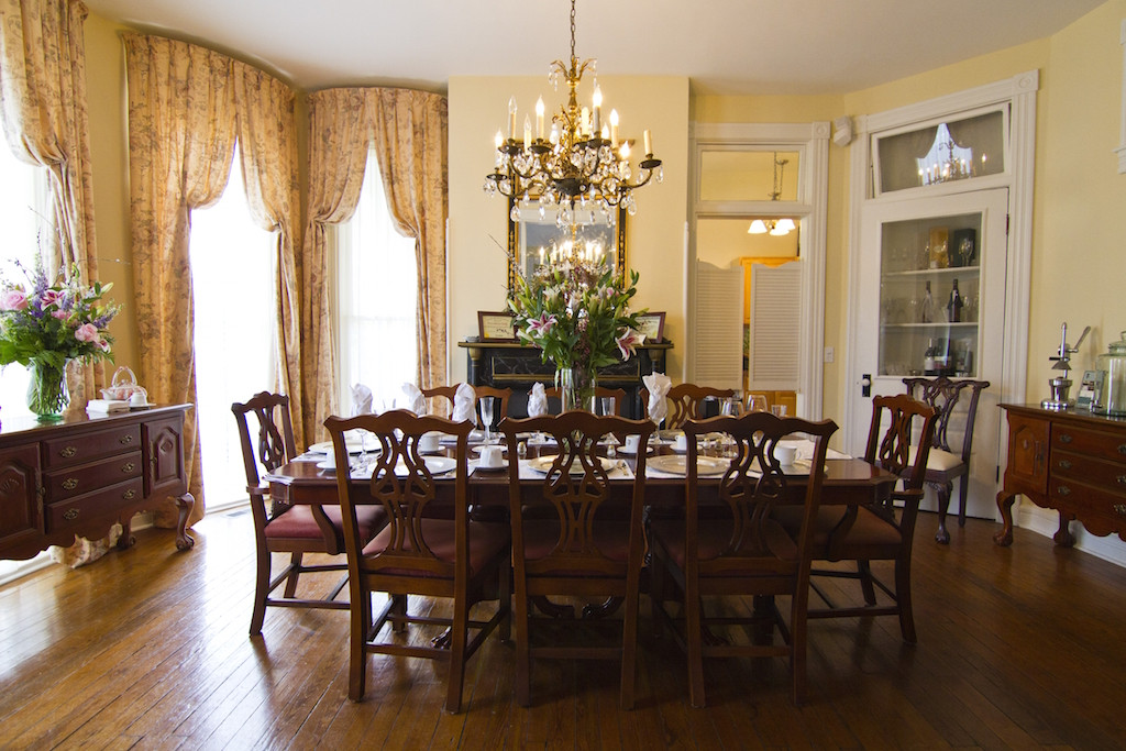 Best ideas about Victorian Dining Room
. Save or Pin 20 Elegant Victorian Dining Room Design Ideas Now.