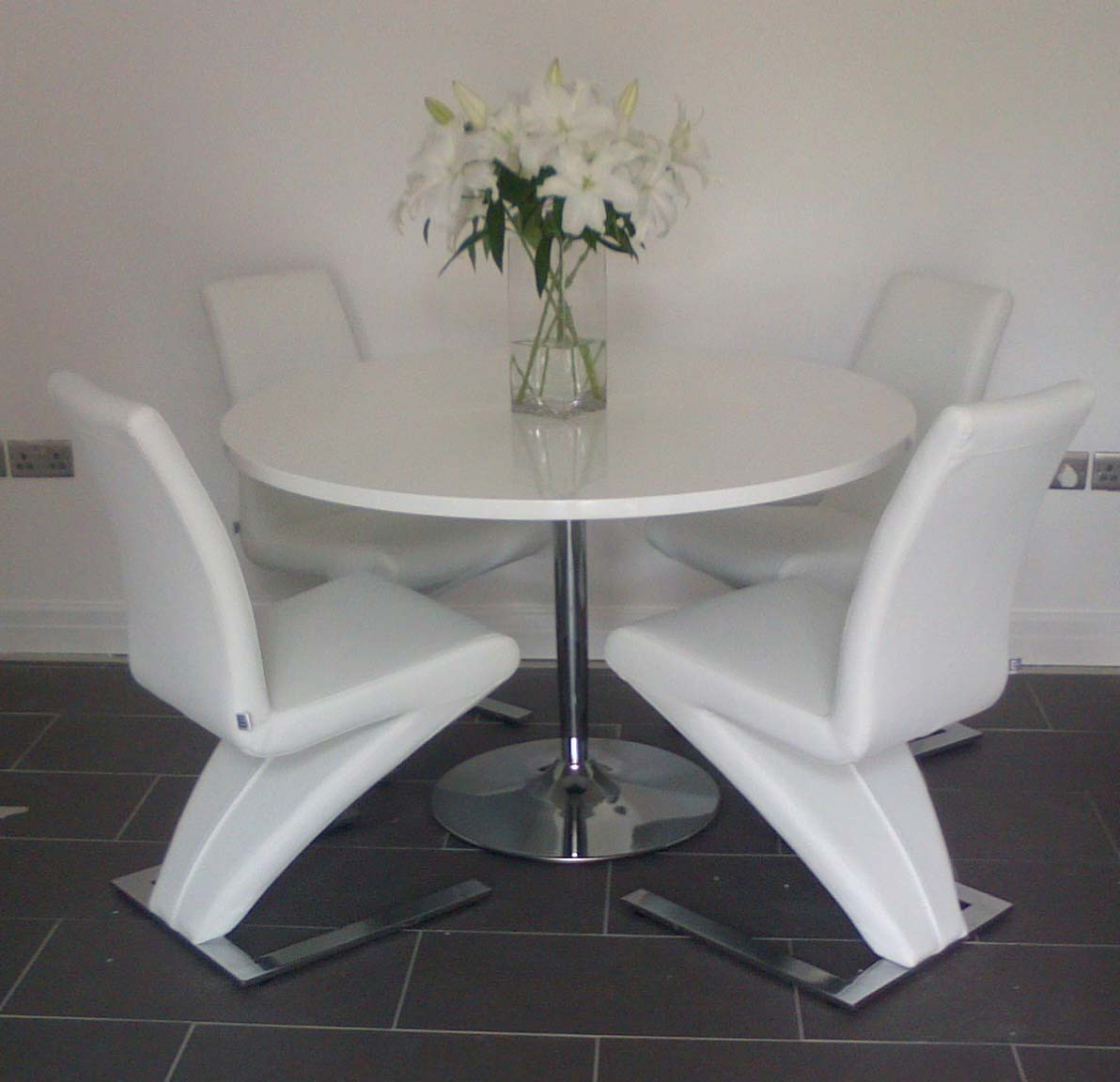Best ideas about White Round Dining Table
. Save or Pin Becky Round White High Gloss Dining Table 120CM Now.