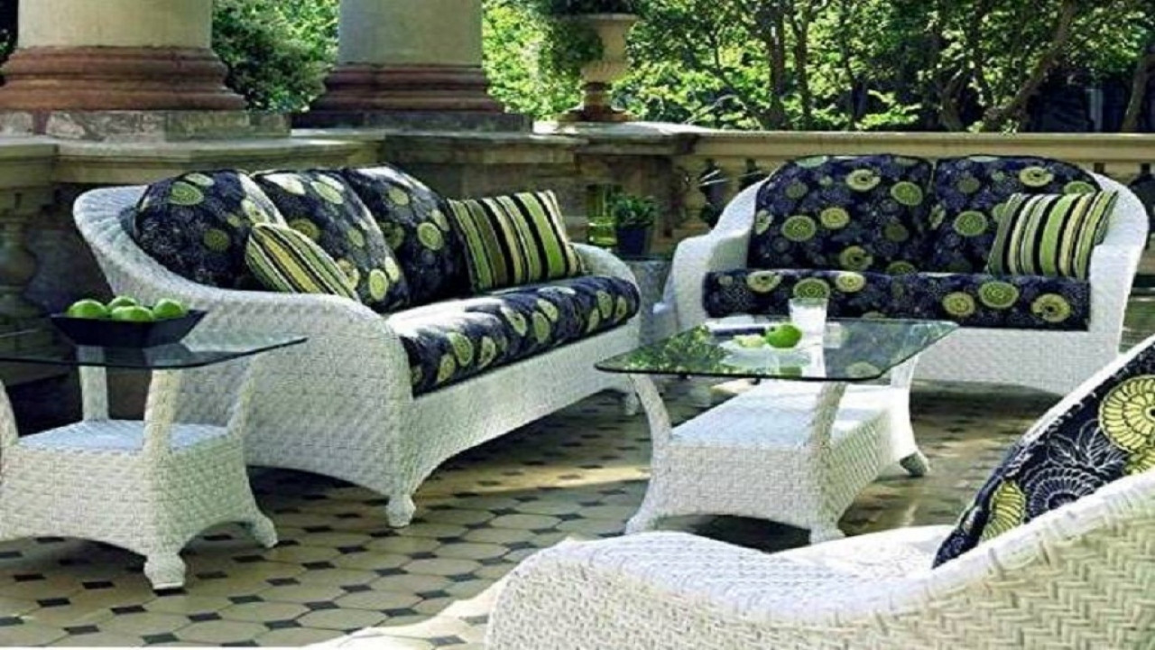 Best ideas about White Wicker Outdoor Furniture
. Save or Pin Get a decent look with white wicker patio furniture Now.
