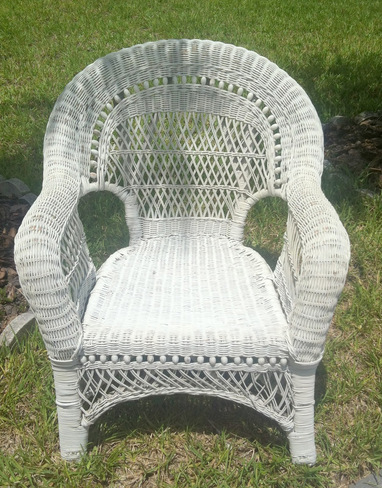 Best ideas about White Wicker Outdoor Furniture
. Save or Pin Outdoor White Wicker Furniture Nice Dining Table Patio Now.