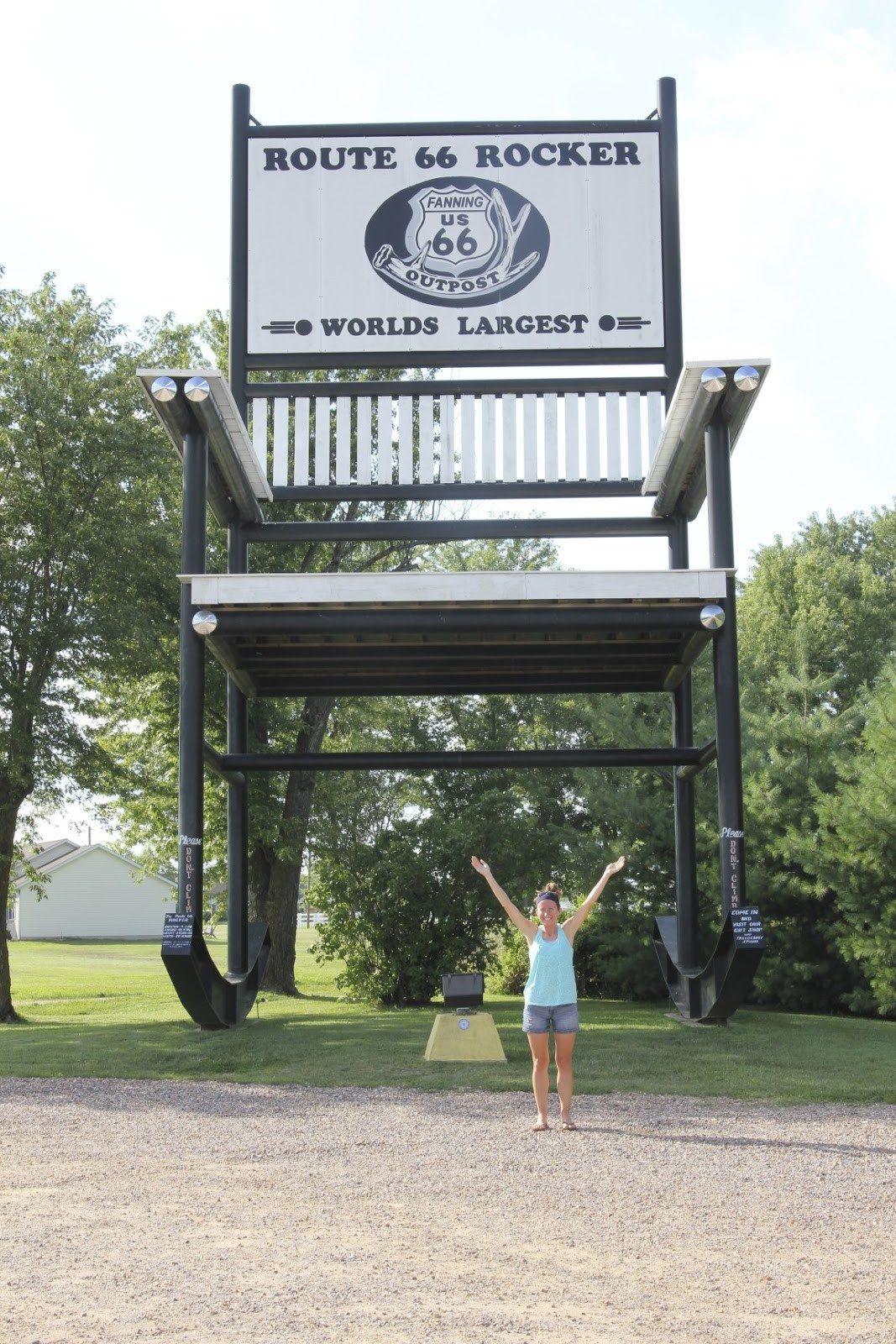 Best ideas about World'S Largest Rocking Chair
. Save or Pin The Lady Okie The World s st Rocking Chair Now.