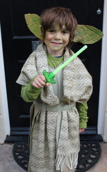 Best ideas about Yoda Costume DIY
. Save or Pin yoda costume diy Cutie Kids Ideas Pinterest Now.