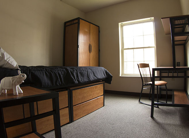 Best ideas about 1 Bedroom Apartments Under 500
. Save or Pin Bloomsburg Apartment Specials for Bloomburg University Now.