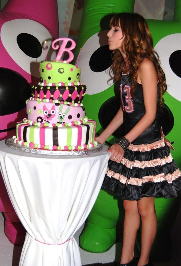 Best ideas about 12 Year Old Birthday Party Ideas
. Save or Pin Birthday party ideas for 12 13 year old girls cakes Now.