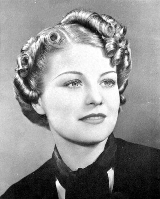Best ideas about 1930S Womens Hairstyles
. Save or Pin Sleek and Wavy Characteristics Defined the 1930s Women s Now.