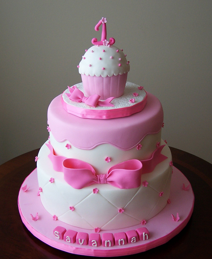 Best ideas about 1st Birthday Cake Girl
. Save or Pin Fabulous 1st Birthday Cake For Baby Girls Now.