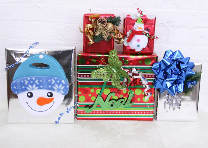 Best ideas about 5 Dollar Gift Ideas
. Save or Pin 5 Dollar Store Gift Wrap Ideas Now.
