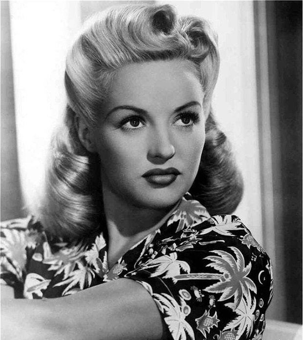 Best ideas about 50S Womens Hairstyles
. Save or Pin 25 Vintage Victory Rolls From 1940 s Any Woman Can Copy Now.