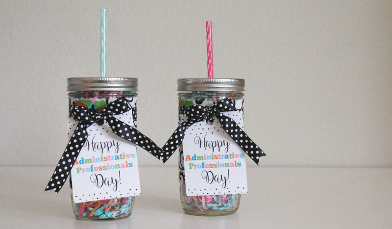 Best ideas about Admin Day Gift Ideas
. Save or Pin Just Make Stuff Teacher Gifts Now.