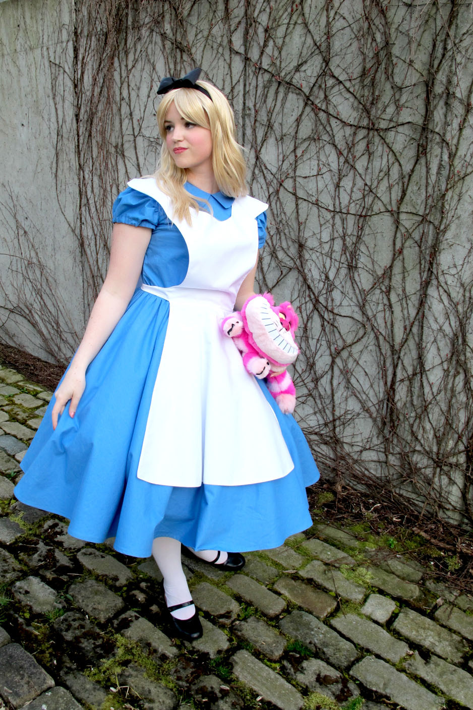 Best ideas about Alice And Wonderland Costume DIY
. Save or Pin Alice in Wonderland Now.