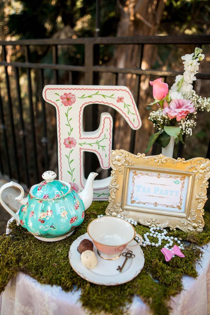 Best ideas about Alice In Wonderland Birthday Party
. Save or Pin Kara s Party Ideas Shabby Chic Alice In Wonderland Now.