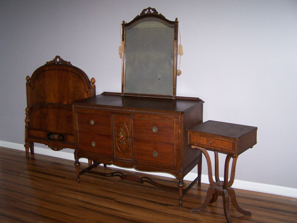 Best ideas about Antique Bedroom Sets
. Save or Pin Paine Furniture Antique Bedroom Set Now.