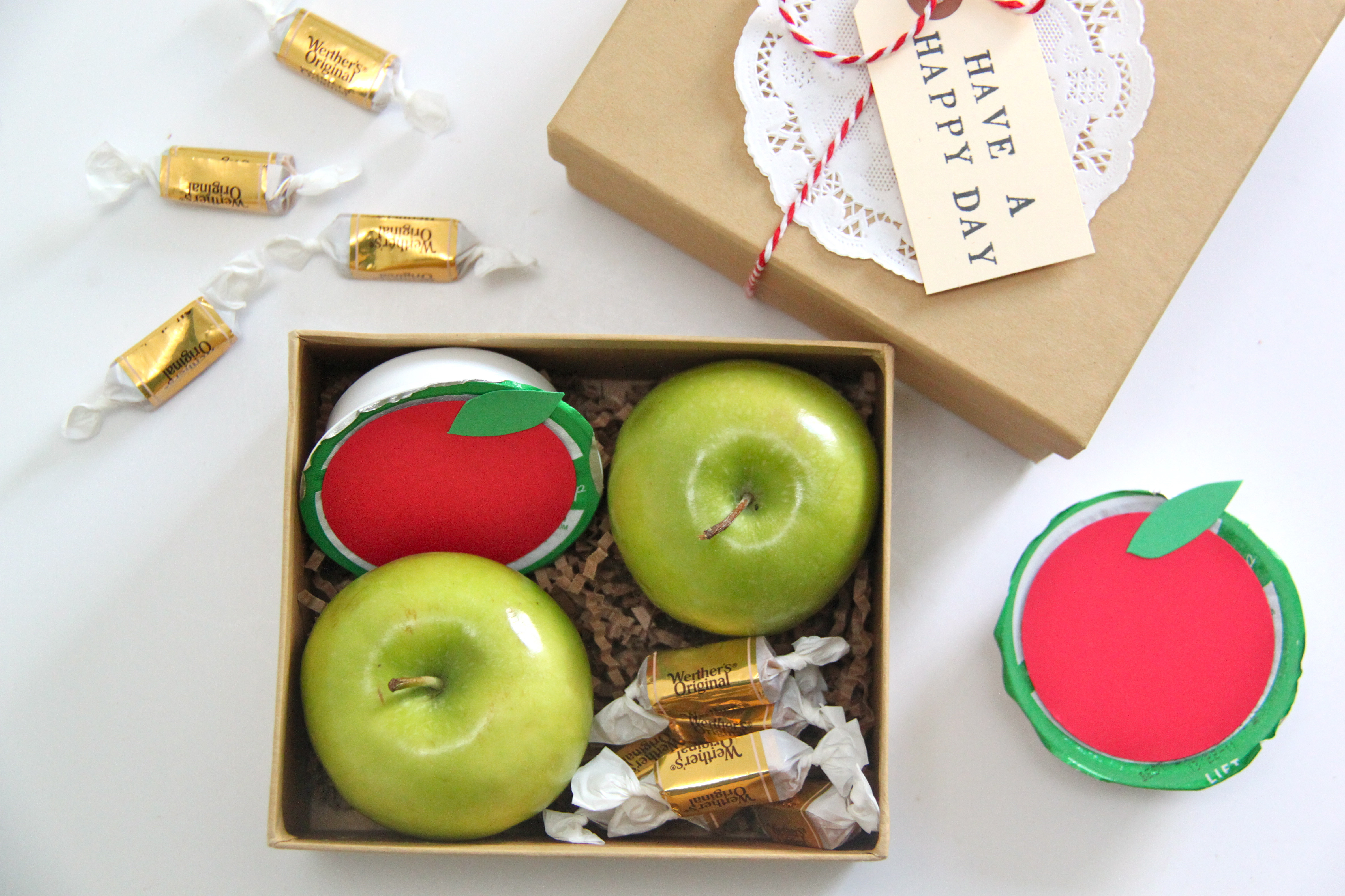 Best ideas about Apple Gift Ideas
. Save or Pin DIY Caramel Apple in a Box Gift Idea Smashed Peas & Carrots Now.