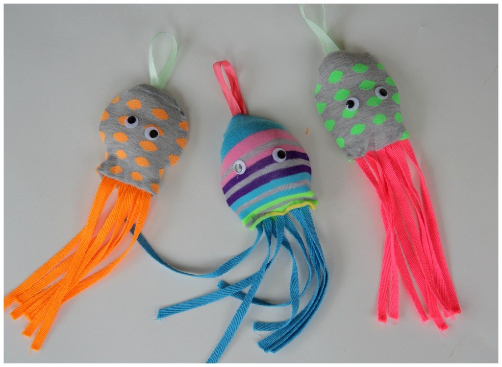 Best ideas about Art And Craft Activities
. Save or Pin Kids Craft Sock Octopus = Socktopus · Kix Cereal Now.
