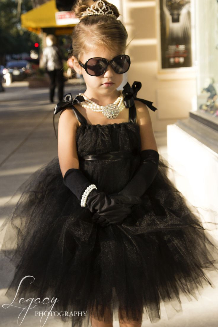 Best ideas about Audrey Hepburn Halloween Costume DIY
. Save or Pin Best 10 Audrey hepburn halloween costume ideas on Now.