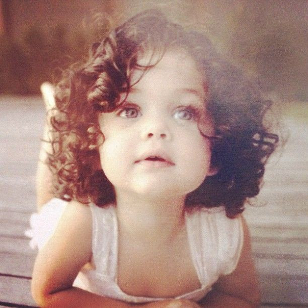 Best ideas about Baby Curly Hairstyles
. Save or Pin Rafael Almeida faz homenagem à sobrinha Maysa no Instagram Now.