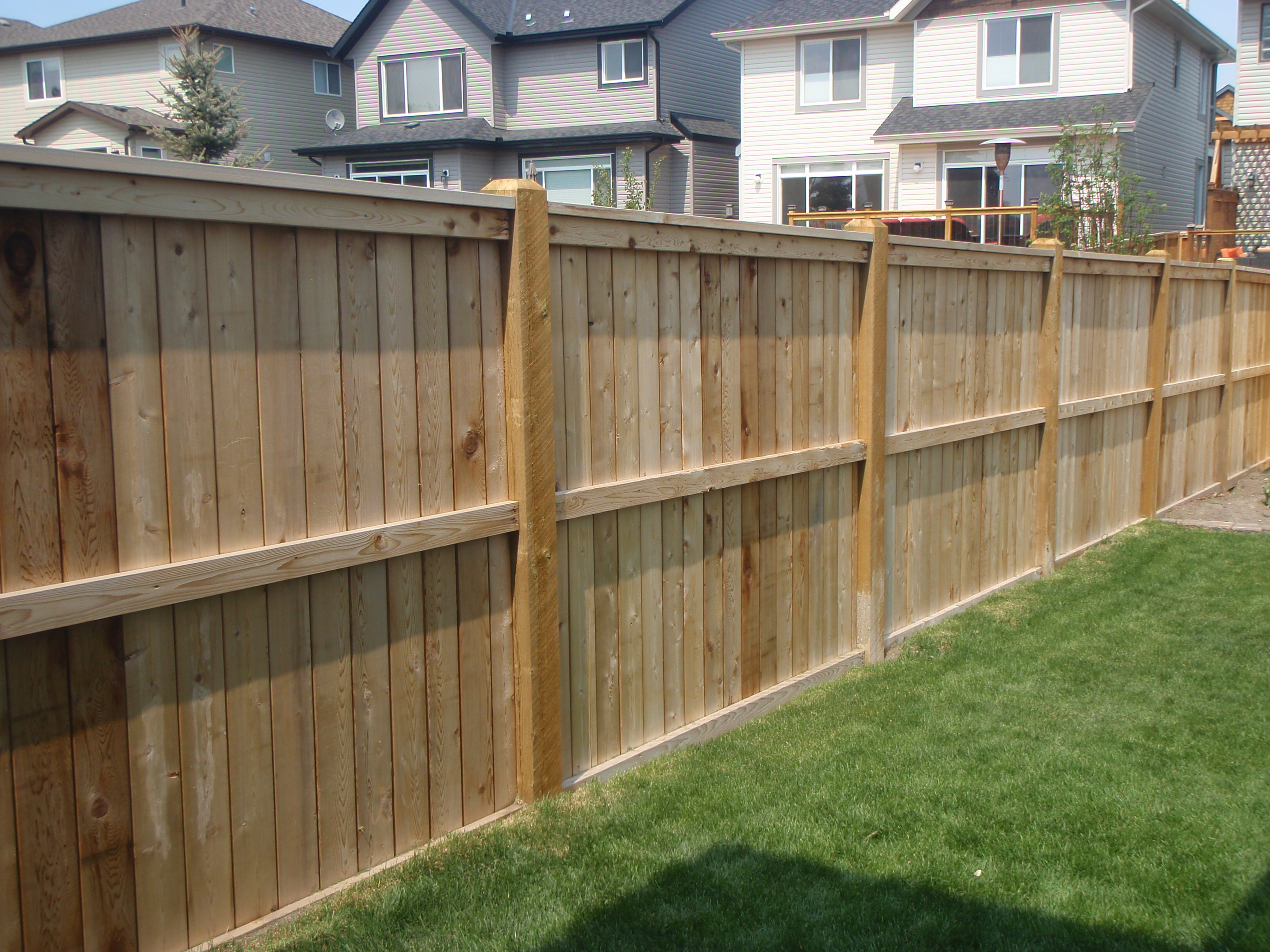 Best ideas about Backyard Wood Fence
. Save or Pin Backyard Fencing Ideas Now.