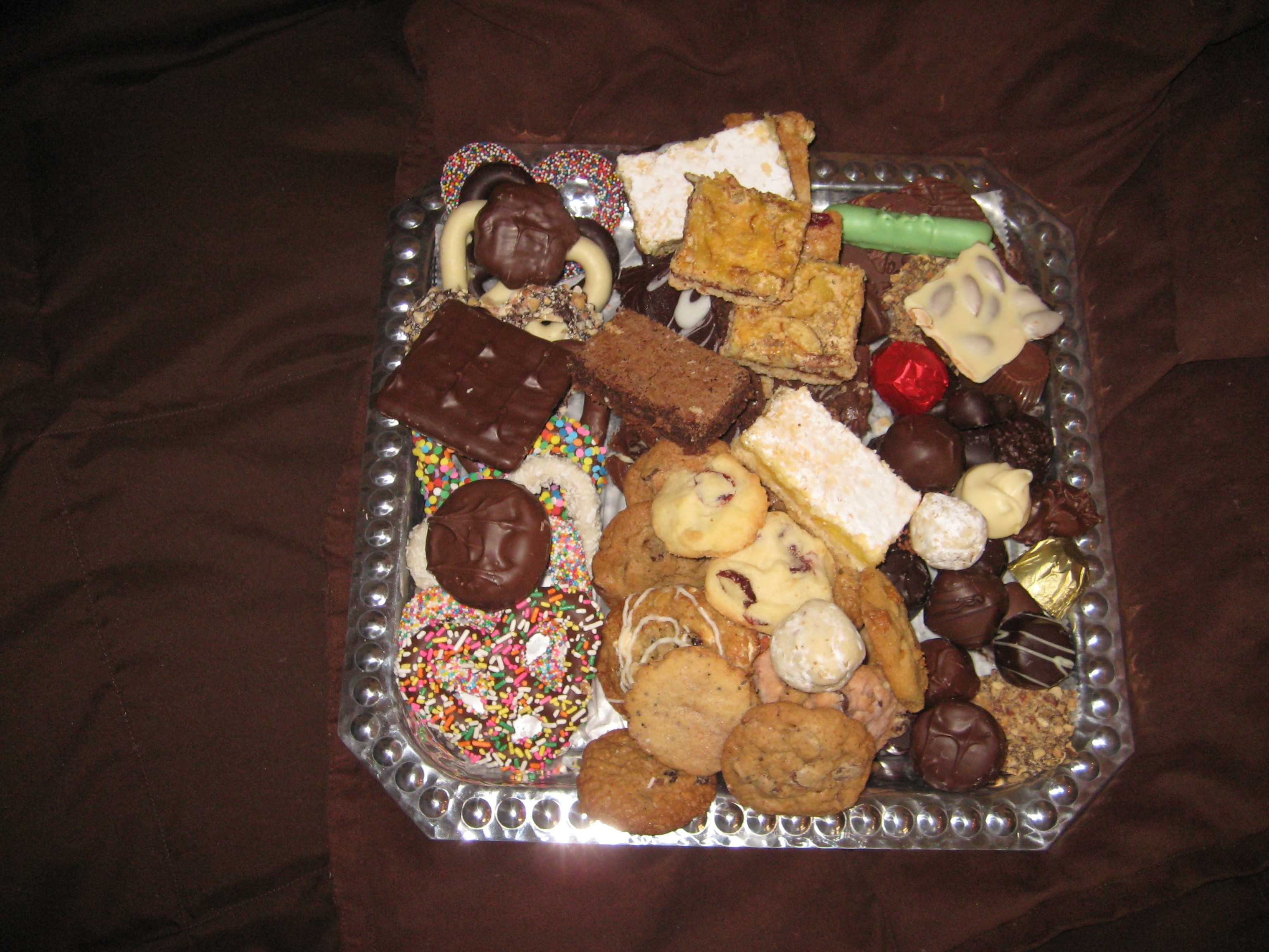 Best ideas about Baked Goods Gift Ideas
. Save or Pin Hand Made Gift Baskets by Sheryl Now.