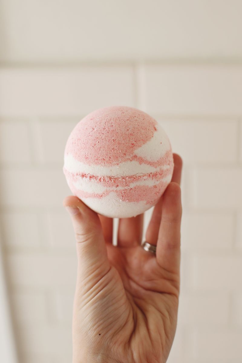 Best ideas about Bath Bombs DIY
. Save or Pin Homemade Bath Bombs – A Beautiful Mess Now.