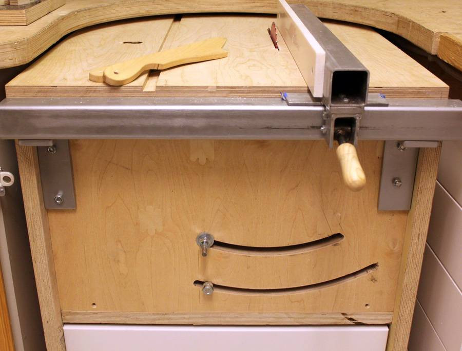 Best ideas about Best DIY Table Saw
. Save or Pin Home made table saw Now.