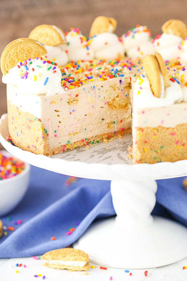 Best ideas about Birthday Cake Cheesecake
. Save or Pin Amazing No Bake Golden Birthday Cake Oreo Cheesecake Recipe Now.