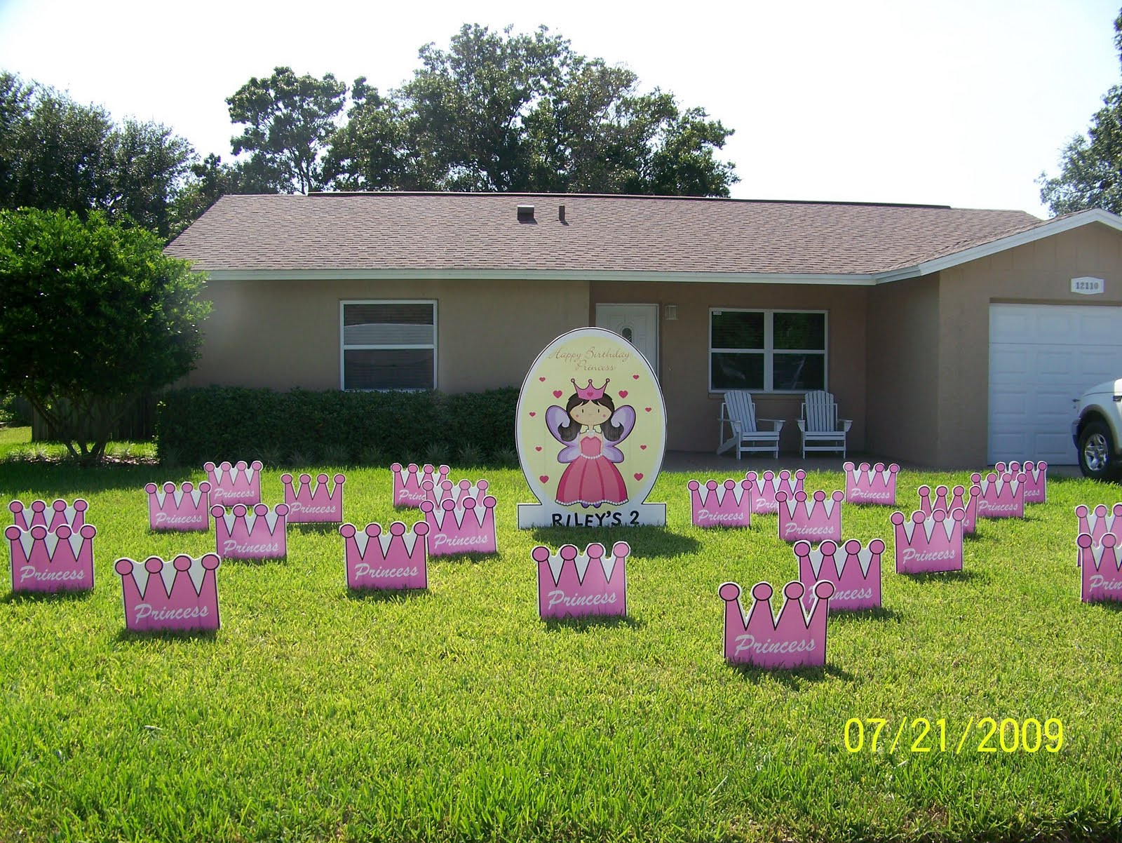 Best ideas about Birthday Lawn Decorations
. Save or Pin BIRTHDAY YARD FLOCKING & DECORATIONS TAMPA FL CALL Now.