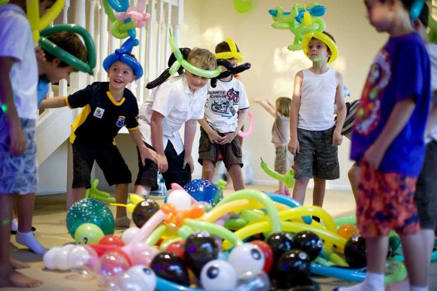Best ideas about Birthday Party Games For 8 Year Olds
. Save or Pin Idee per feste di pleanno per bambini Foto Now.