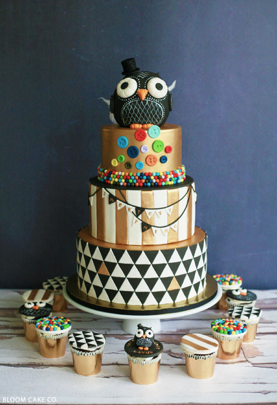 Best ideas about Black And Gold Birthday Cake
. Save or Pin Black & Gold Owl Birthday Now.
