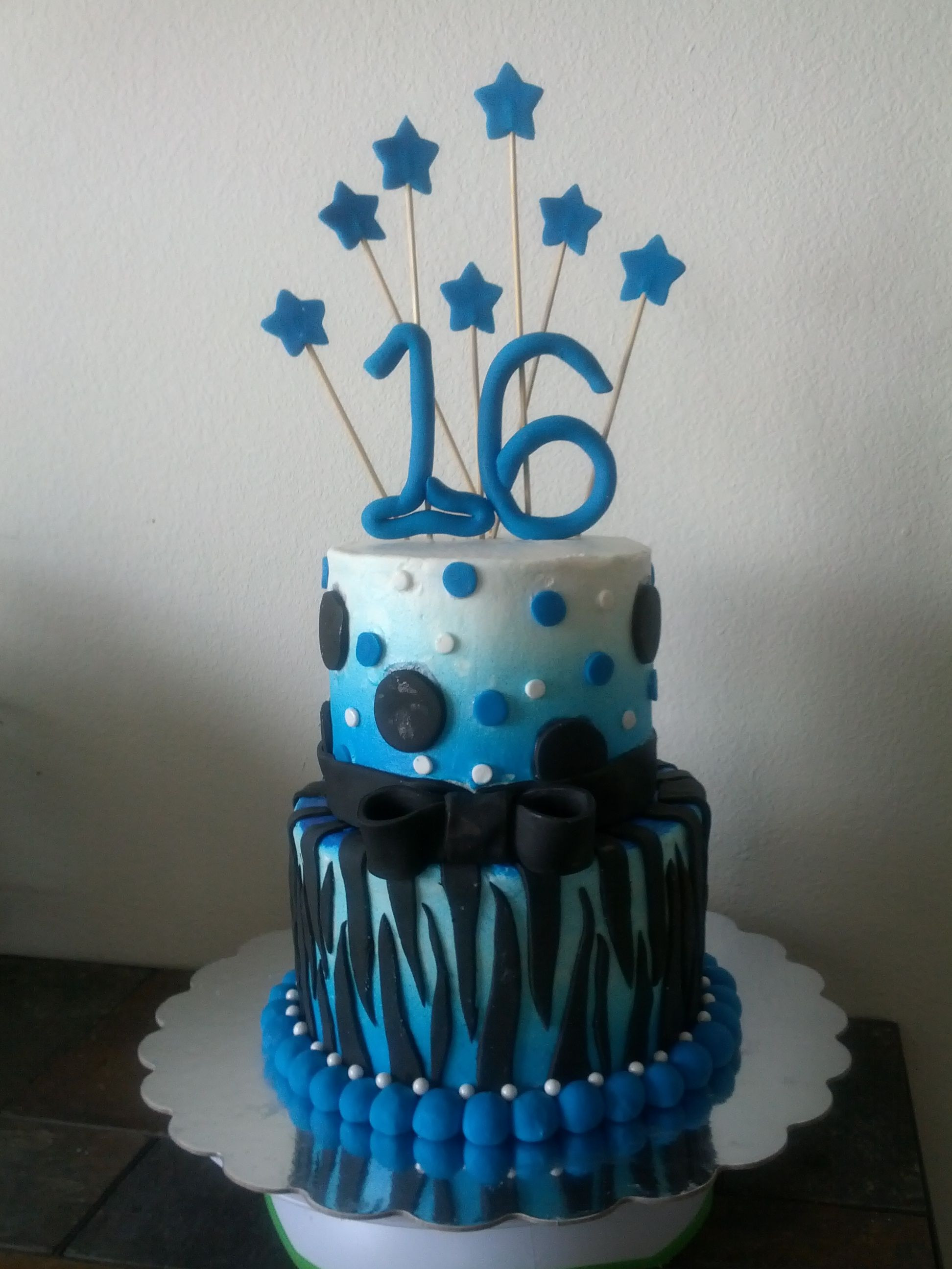 Best ideas about Boys 16th Birthday Cake
. Save or Pin 16th birthday cake My Gourmet Goo s Now.