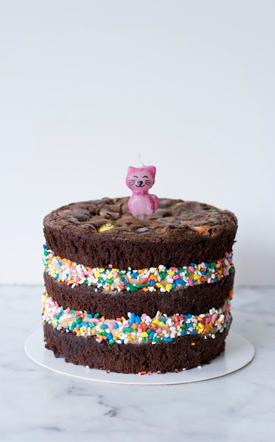 Best ideas about Brownie Birthday Cake
. Save or Pin M&M Chocolate Brownie Birthday Cake Now.