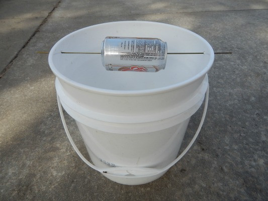 Best ideas about Bucket Mouse Trap DIY
. Save or Pin Homemade Mouse Trap Humane Bucket Trap Now.