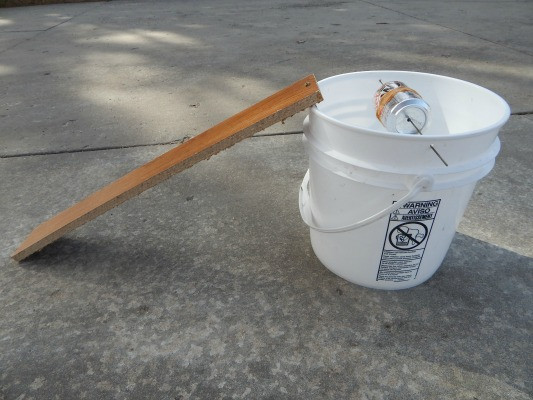 Best ideas about Bucket Mouse Trap DIY
. Save or Pin Homemade Mouse Trap Humane Bucket Trap Now.