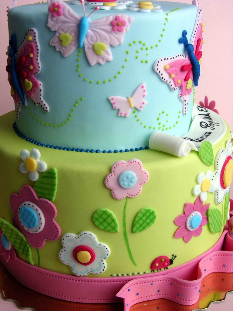 Best ideas about Butterfly Birthday Cake
. Save or Pin Flowers and butterflies cake Now.