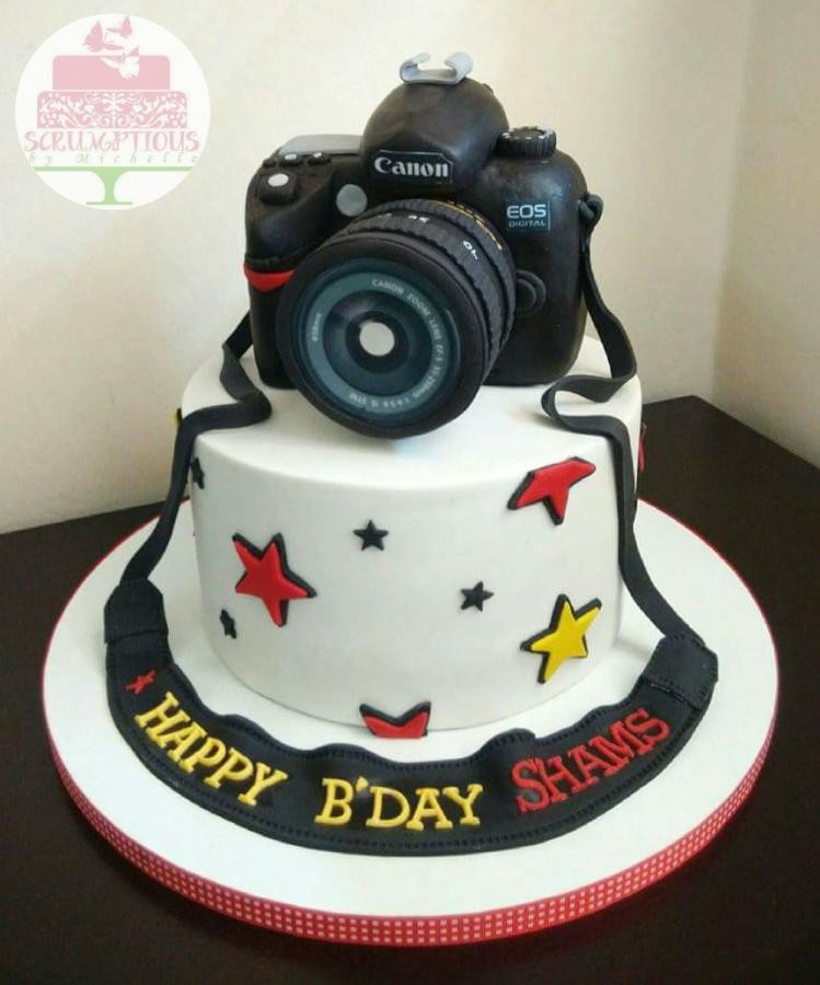 Best ideas about Camera Birthday Cake
. Save or Pin Birthday cake with Canon camera topper cake by Michelle Now.