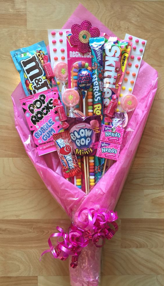 Best ideas about Candy Bouquet DIY
. Save or Pin Tasty Treats 10 Delicious Candy Crafts Now.