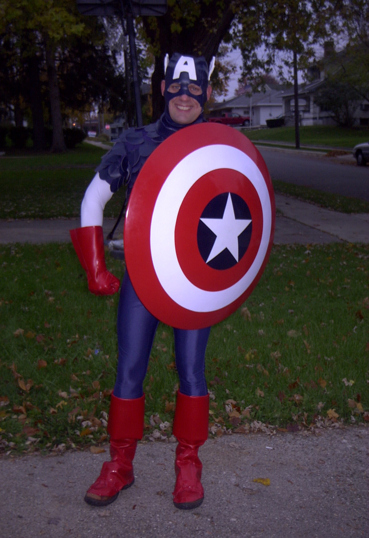 Best ideas about Captain America Costume DIY
. Save or Pin Captain America Halloween Costume Now.