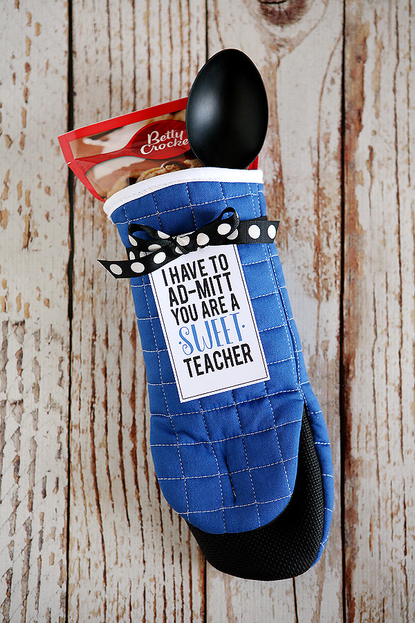 Best ideas about Cheap Gift Ideas For Teachers
. Save or Pin 20 cheap easy cute teacher appreciation ts It s Now.