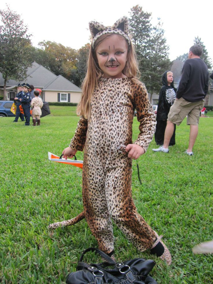 Best ideas about Cheetah Costume DIY
. Save or Pin 25 best ideas about Cheetah Costume on Pinterest Now.