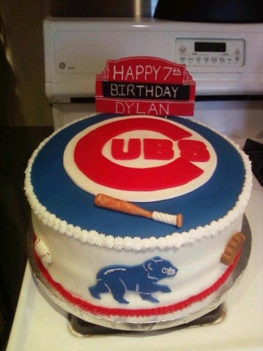 Best ideas about Chicago Cubs Birthday Cake
. Save or Pin Chicago Cubs by Dulcis Cakes Themed Cakes Now.