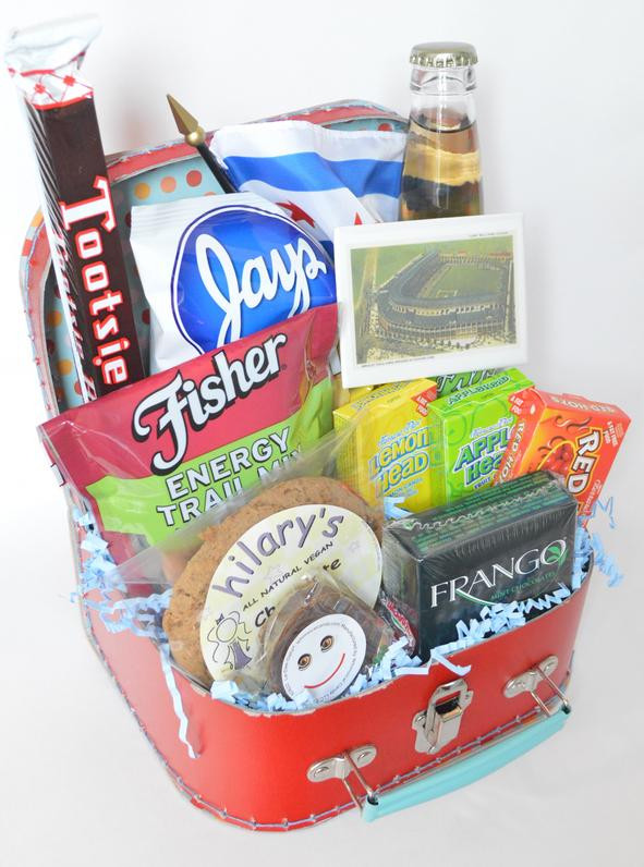 Best ideas about Chicago Gift Ideas
. Save or Pin Chicago Themed Gift Baskets for Clients Events Family Now.