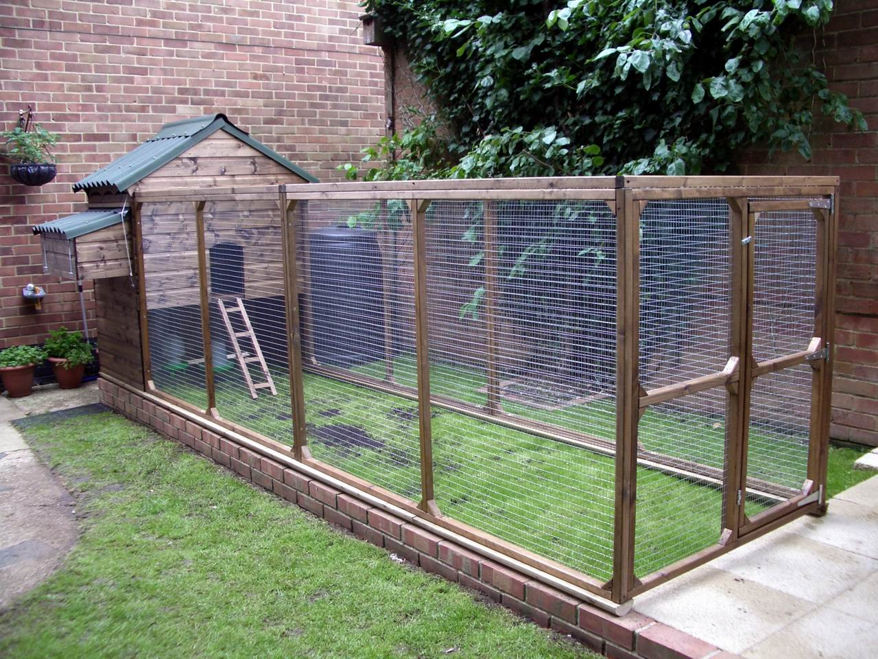 Best ideas about Chicken Run Plans DIY
. Save or Pin Building A Chicken Run Plans Now.