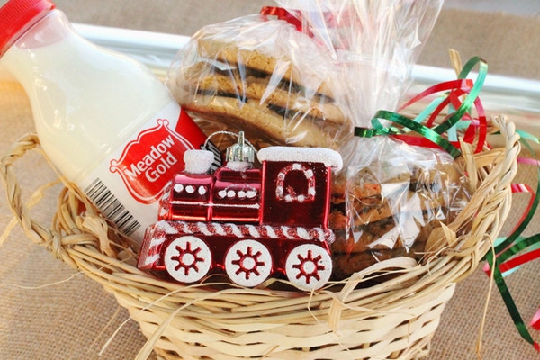 Best ideas about Christmas Cookie Gift Ideas
. Save or Pin Christmas basket ideas – the perfect t for family and Now.