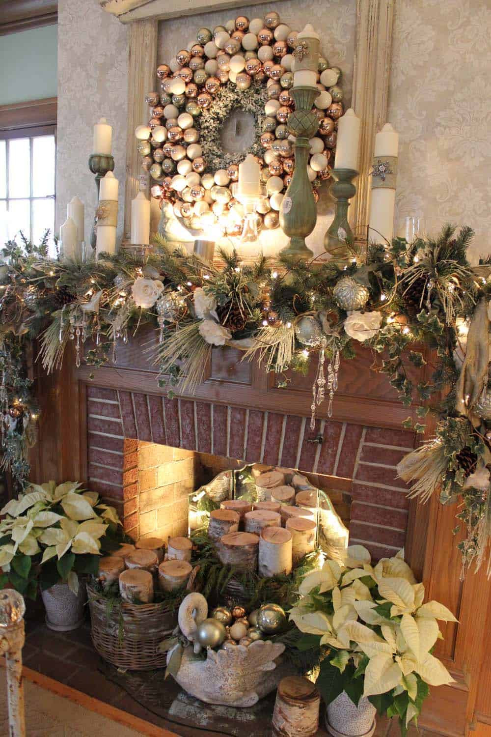 Best ideas about Christmas Fireplace Decorations  . Save or Pin 50 Absolutely fabulous Christmas mantel decorating ideas Now.