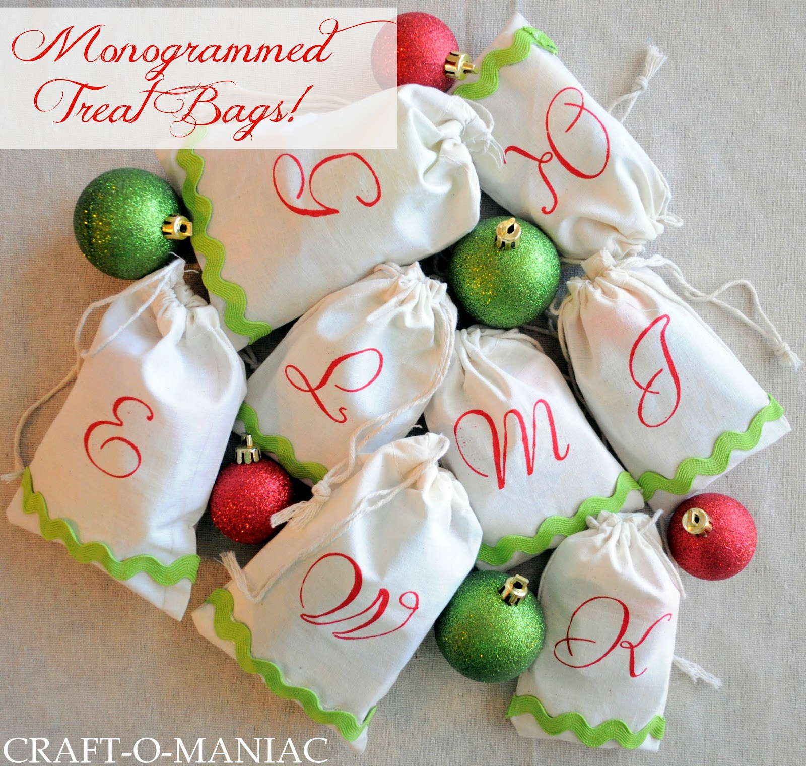 Best ideas about Christmas Treat DIY
. Save or Pin DIY Monogrammed Treat Bags Christmas Gift Idea Craft O Now.